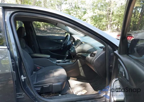 2016 Chevrolet Malibu Lt из США, поврежденный, VIN 1G1ZE5ST5GF181447